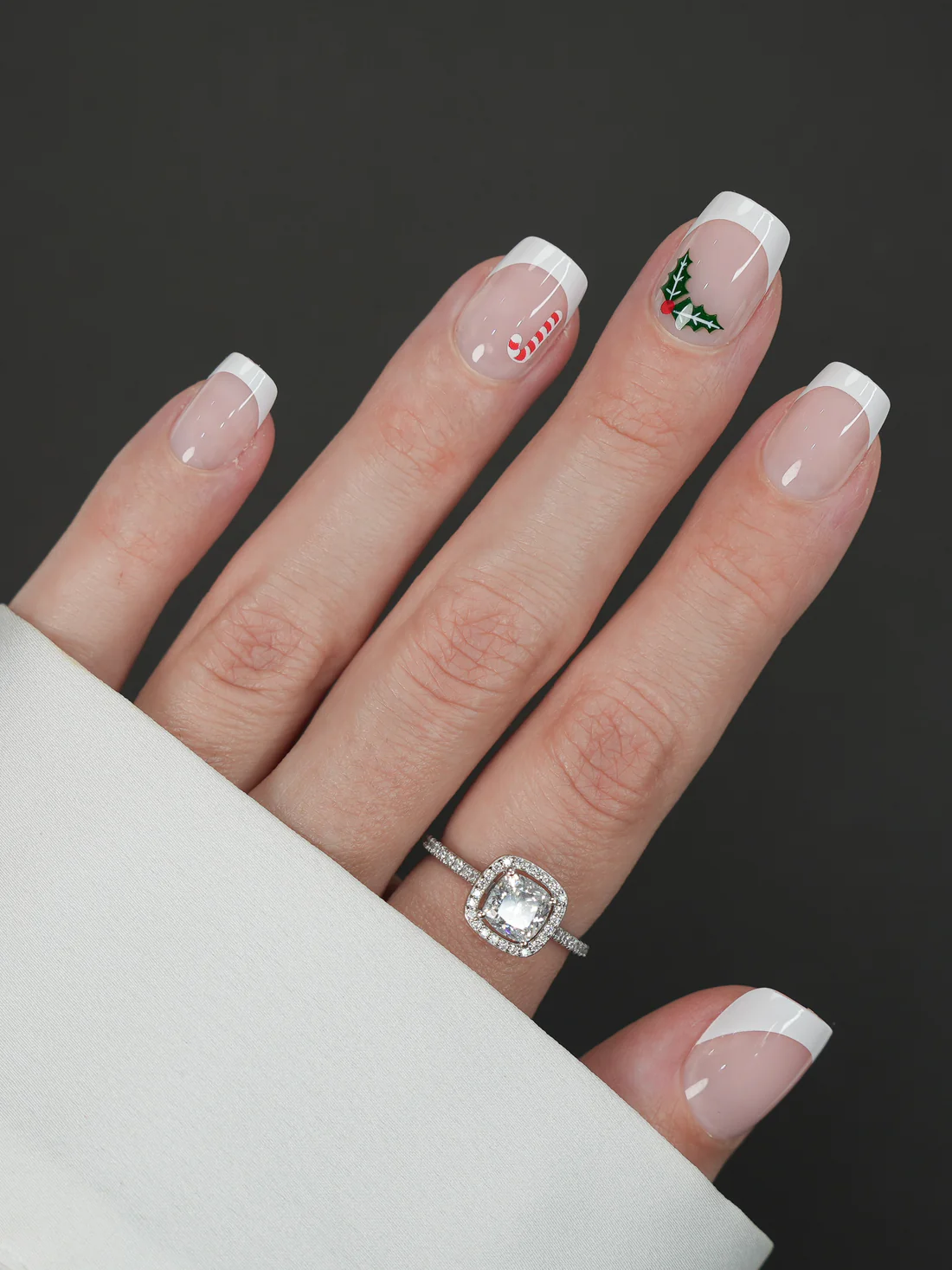 Image Holiday Reverie – Roxy Nails Paris